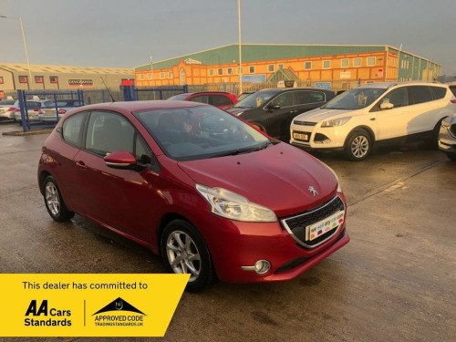 Peugeot 208  1.2 VTi Active Hatchback 3dr Petrol Manual Euro 5 