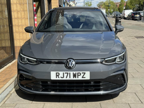Volkswagen Golf  1.5 eTSI MHEV R-Line Hatchback 5dr Petrol Hybrid D