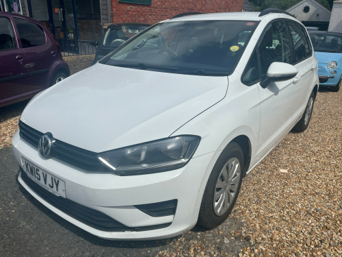 Volkswagen Golf SV  GT TSI ACT BLUEMOTION TECHNOLOGY DSG 5-Door