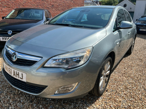 Vauxhall Astra  SE CDTI S/S 5-Door