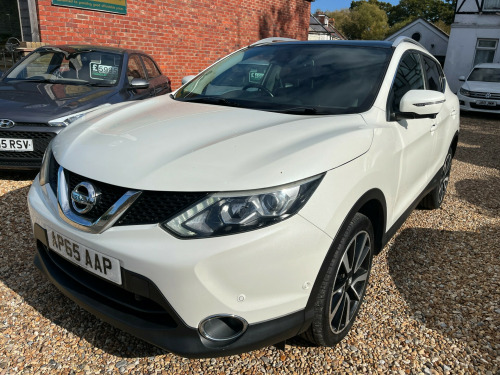 Nissan Qashqai  1.6 dCi Tekna SUV 5dr Diesel Manual 2WD Euro 5 (s/s) (130 ps)