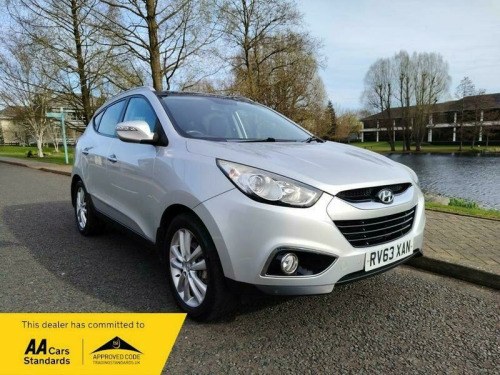Hyundai ix35  2.0 CRDi Premium SUV 5dr Diesel Auto 4WD Euro 5 (184 ps)