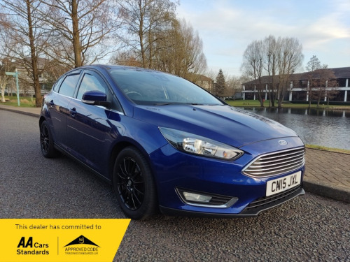 Ford Focus  1.6 TDCi Titanium Hatchback 5dr Diesel Manual Euro 5 (s/s) (115 ps)