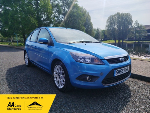 Ford Focus  1.8 Zetec Hatchback 5dr Petrol Manual (169 g/km, 123 bhp)