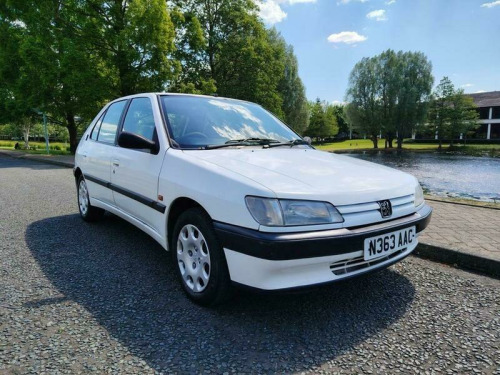 Peugeot 306  1.8 XT 5dr