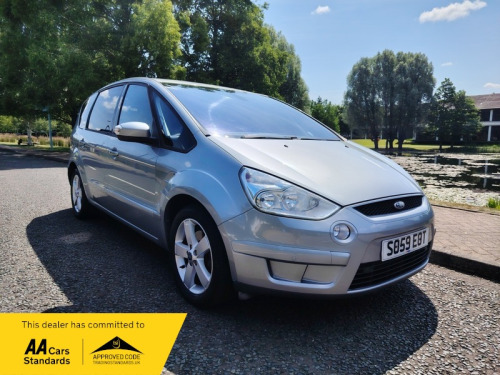 Ford S-MAX  2.0 TDCi Titanium MPV 5dr Diesel Automatic (193 g/km, 138 bhp)