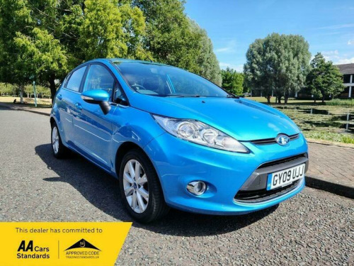 Ford Fiesta  1.4 Zetec Hatchback 5dr Petrol Automatic (154 g/km, 94 bhp)