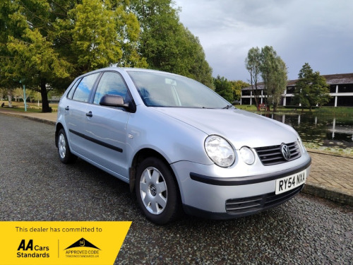 Volkswagen Polo  1.4 Twist Hatchback 5dr Petrol Automatic (182 g/km, 75 bhp)