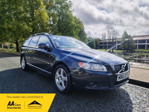 Volvo V70  2.4 D5 SE Lux Estate 5dr Diesel Geartronic Euro 5 (215 ps)