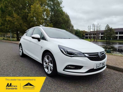 Vauxhall Astra  1.4i SRi Hatchback 5dr Petrol Manual Euro 6 (100 ps)