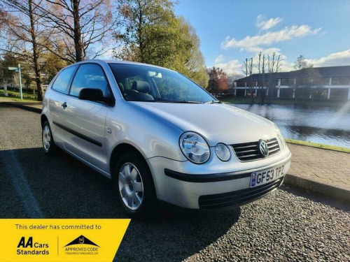 Volkswagen Polo  1.4 Twist Hatchback 3dr Petrol Automatic (182 g/km, 75 bhp) 