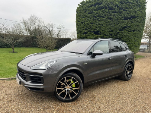 Porsche Cayenne  3.0 V6 E-Hybrid 14.1kWh SUV 5dr Petrol Plug-in Hyb