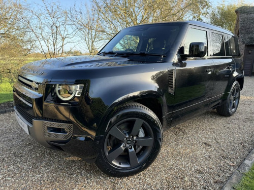 Land Rover Defender  3.0 D300 MHEV X-Dynamic HSE SUV 5dr Diesel Auto 4W 