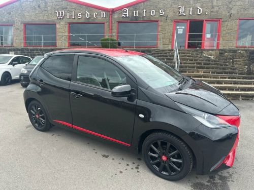 Toyota AYGO  1.0 VVT-i x-press Hatchback 5dr Petrol x-shift Eur
