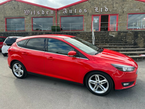 Ford Focus  1.0 ZETEC 5d 124 BHP 
