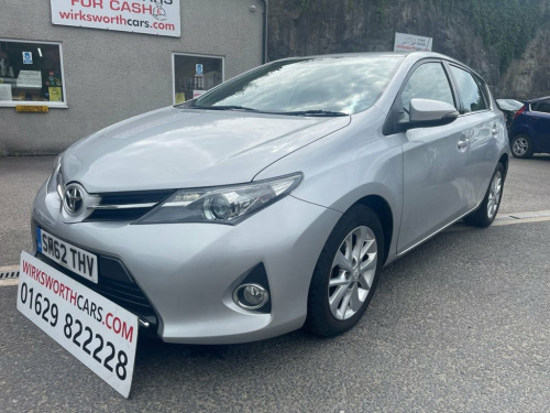 Toyota Auris  1.4 D-4D Icon Hatch 5dr Diesel Manual Euro 5 *FSH 