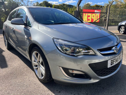 Vauxhall Astra  1.7 CDTi ecoFLEX SRi Hatchback 5dr Diesel Manual E