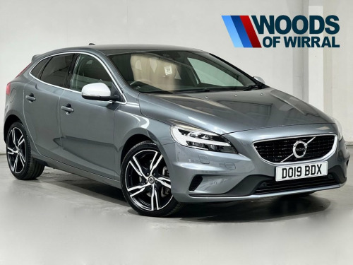 Volvo V40  1.5 T3 R-DESIGN EDITION 5d 151 BHP