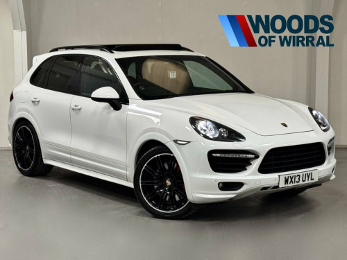 Porsche Cayenne  4.8T V8 Turbo SUV 5dr Petrol TiptronicS 4WD Euro 5