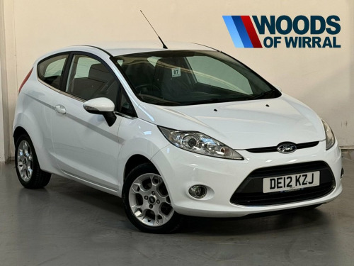 Ford Fiesta  1.25 Zetec Hatchback 3dr Petrol Manual (129 g/km,  