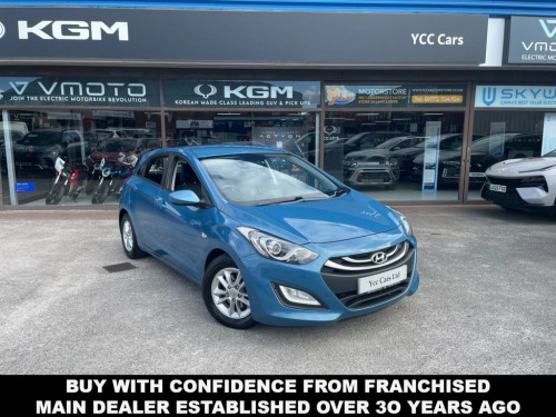 Hyundai i30  1.4 Active Hatchback 5dr Petrol Manual Euro 5 (100