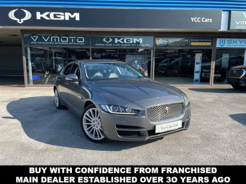 Jaguar XE  2.0d Portfolio Saloon 4dr Diesel Auto AWD Euro 6 (