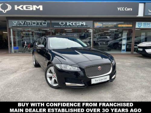 Jaguar XF  2.0d Portfolio Saloon 4dr Diesel Auto Euro 6 (s/s)