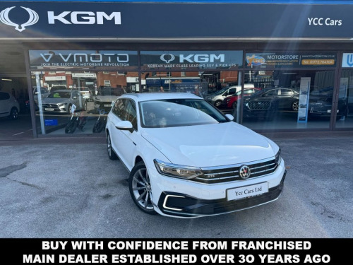 Volkswagen Passat  1.4 TSI 13kWh GTE Advance Estate 5dr Petrol Plug-i 