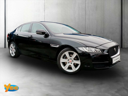 Jaguar XE  2.0d Portfolio Saloon 4dr Diesel Auto Euro 6 (s/s) 