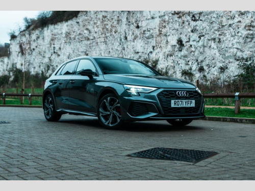 Audi A3  1.4 TFSIe 45 S line Competition Sportback 5dr Petr