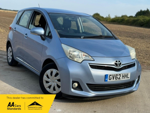 Toyota Verso  1.33 Dual VVT-i TR MPV 5dr Petrol Manual Euro 5 (98 ps)