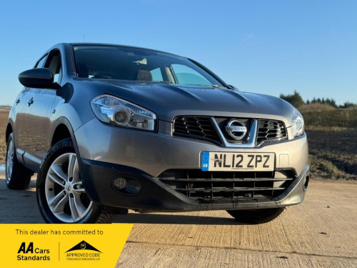 Nissan Qashqai  1.6 Acenta SUV 5dr Petrol Manual 2WD Euro 5 (s/s) (117 ps)