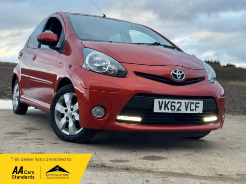 Toyota AYGO  1.0 VVT-i Fire Hatchback 5dr Petrol Manual Euro 5 (67 ps)