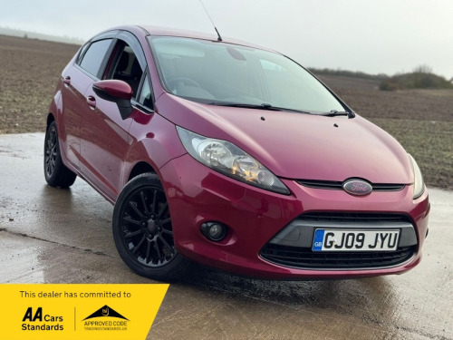 Ford Fiesta  1.6 Titanium Hatchback 5dr Petrol Manual (139 g/km, 118 bhp)