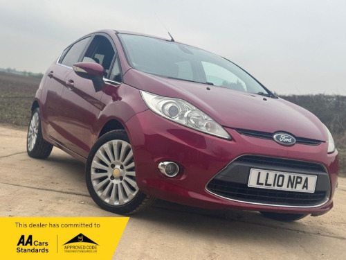 Ford Fiesta  1.4 Titanium Hatchback 5dr Petrol Manual (133 g/km, 94 bhp)