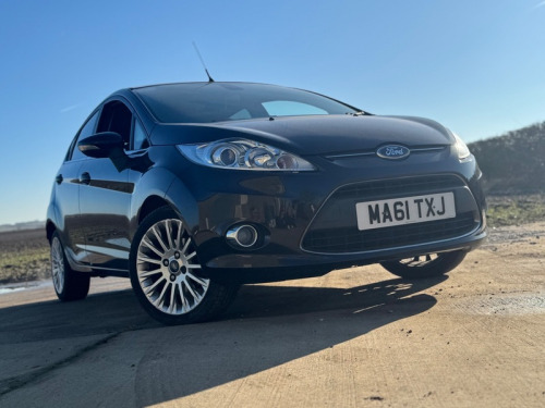 Ford Fiesta  1.4 Titanium Hatchback 5dr Petrol Manual (133 g/km, 94 bhp)