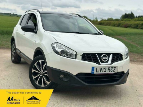 Nissan Qashqai  1.6 360 SUV 5dr Petrol Manual 2WD Euro 5 (117 ps)