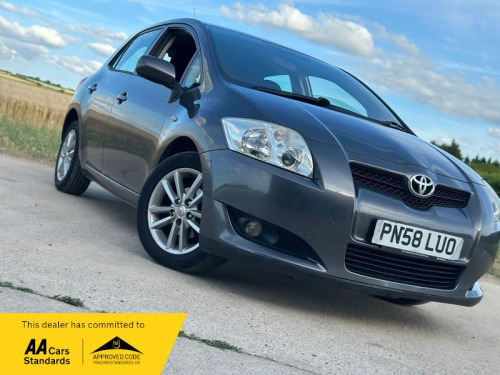 Toyota Auris  1.4 VVT-i TR Hatchback 5dr Petrol Manual (163 g/km, 97 bhp)