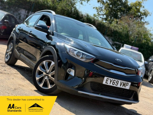 Kia Stonic  1.4 2 SUV 5dr Petrol Manual Euro 6 (s/s) (98 bhp)