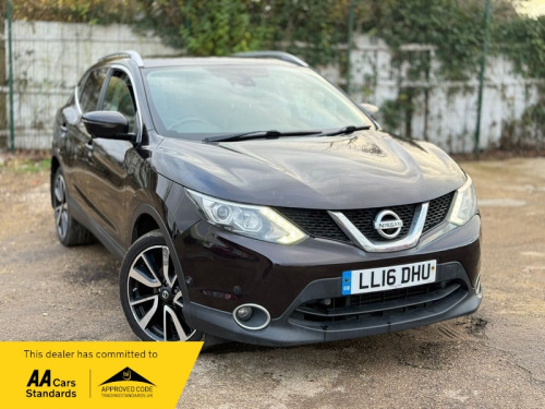 Ford Focus  1.6 DIG-T Tekna SUV 5dr Petrol Manual 2WD Euro 6 (s/s) (163 ps) 