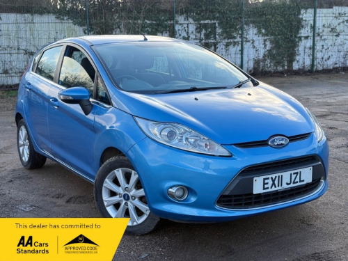 Ford Fiesta  1.25 Zetec Hatchback 5dr Petrol Manual (129 g/km, 81 bhp) 