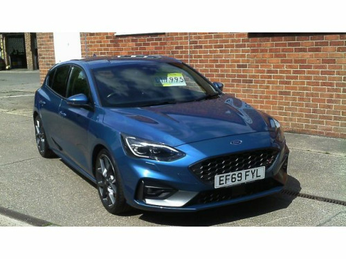 Ford Focus  2.3T EcoBoost ST Hatchback 5dr Petrol Manual Euro 6 (s/s) (280 ps)