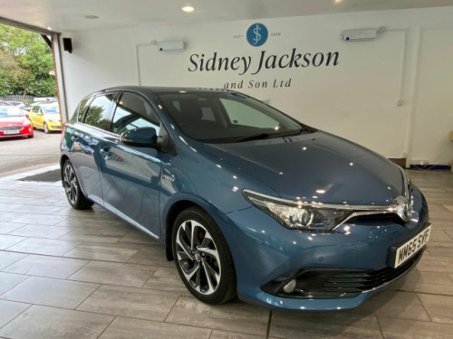 Toyota Auris  1.8 VVT-h Design Hatchback 5dr Petrol Hybrid CVT Euro 6 (s/s) (136 ps)
