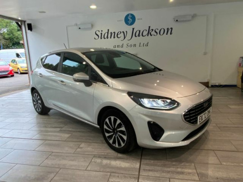 Ford Fiesta  Titanium 5 door 1.0L EcoBoost 125PS mHEV FWD 7-Speed PowerShift