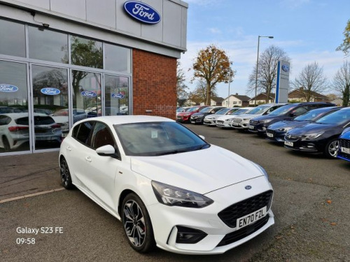 Ford Focus  ST-Line X 5 Door 1.0L EcoBoost Hybrid 125PS FWD 6 Speed Manual