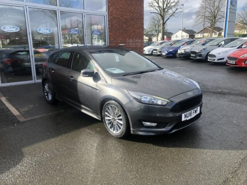 Ford Focus  1.0T EcoBoost ST-Line Hatchback 5dr Petrol Manual Euro 6 (s/s) (140 ps)