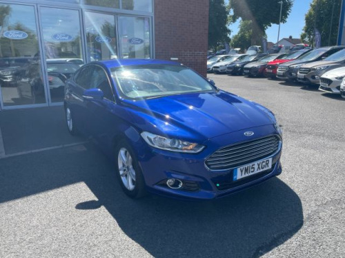 Ford Mondeo  2.0 TDCi Titanium Hatchback 5dr Diesel Manual Euro 6 (s/s) (150 ps)