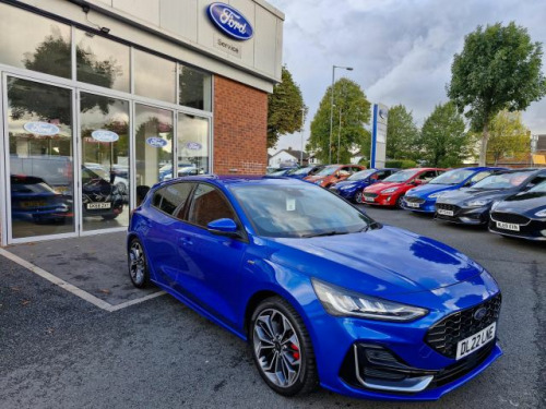 Ford Focus  ST-Line Vignale 5 door 1.0L EcoBoost 125PS FWD 6 Speed Manual