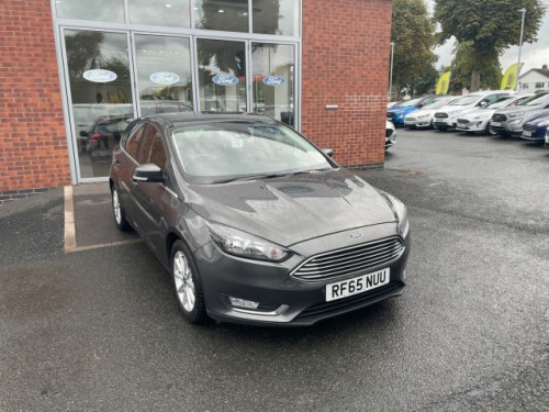 Ford Focus  1.6 Titanium Hatchback 5dr Petrol Powershift Euro 6 (125 ps)