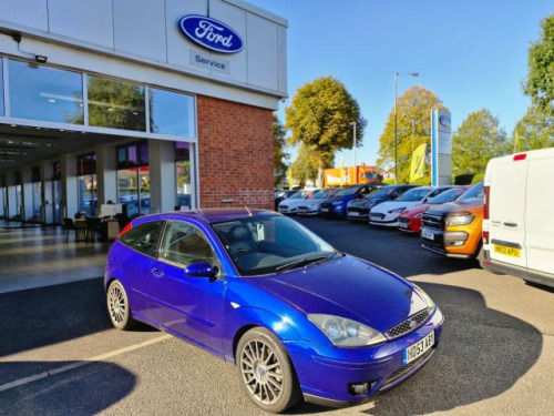 Ford Focus  2.0 ST-170 Hatchback 3dr Petrol Manual (218 g/km, 171 bhp)